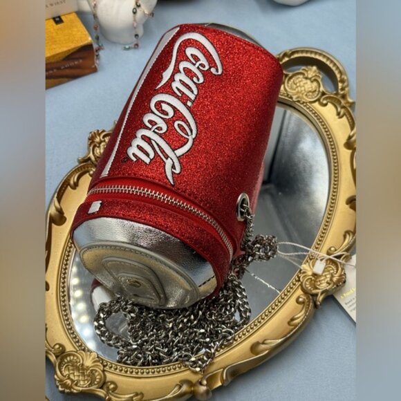 🆕 SKINNY DIP x COCA COLA 🧿 NWT Red Coca Cola Can Cross Body Bag - Picture 14 of 14